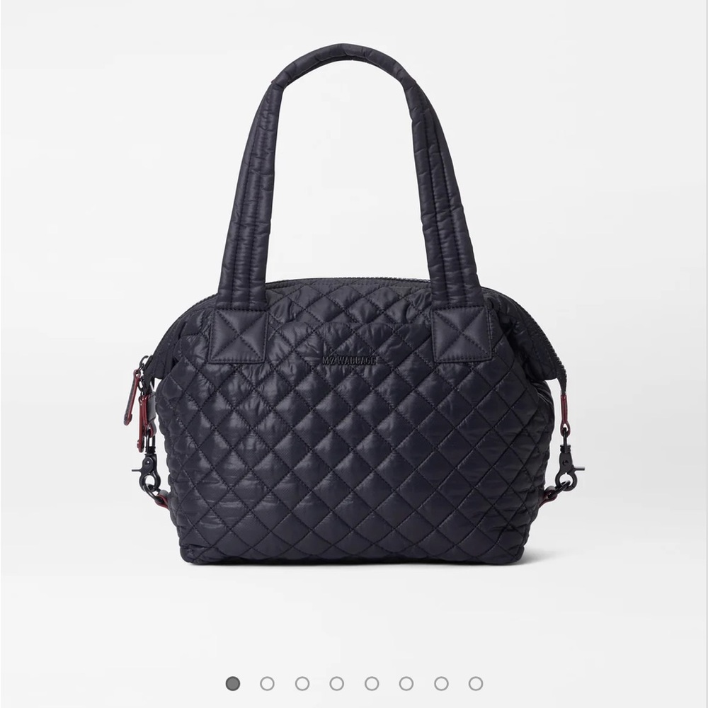 Black medium sutton deluxe